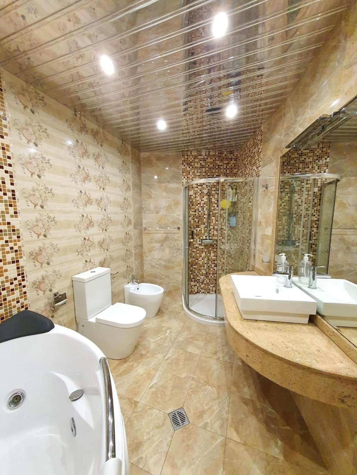 Роскошная Двухуровневая Квартира Luxurious Duplex Apartment Yerevan Bagian luar foto