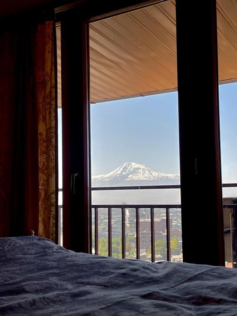 Роскошная Двухуровневая Квартира Luxurious Duplex Apartment Yerevan Bagian luar foto