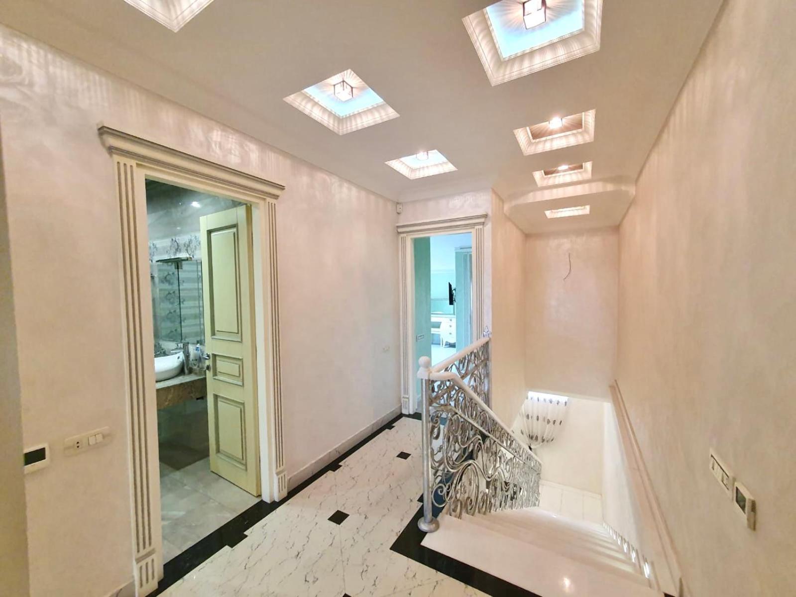 Роскошная Двухуровневая Квартира Luxurious Duplex Apartment Yerevan Bagian luar foto